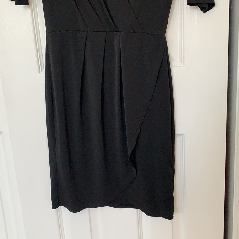 Strechy black black dress - Picture 3 of 7